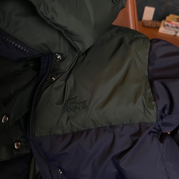 Lacoste puffer jacket - Picture 7 of 10